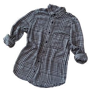 Zara Black and White Button Up Flannel